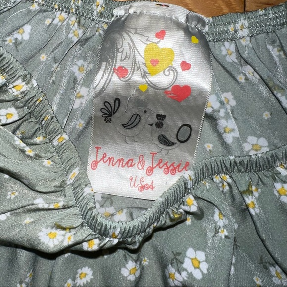 Nordstrom Floral crop top - Picture 2 of 3